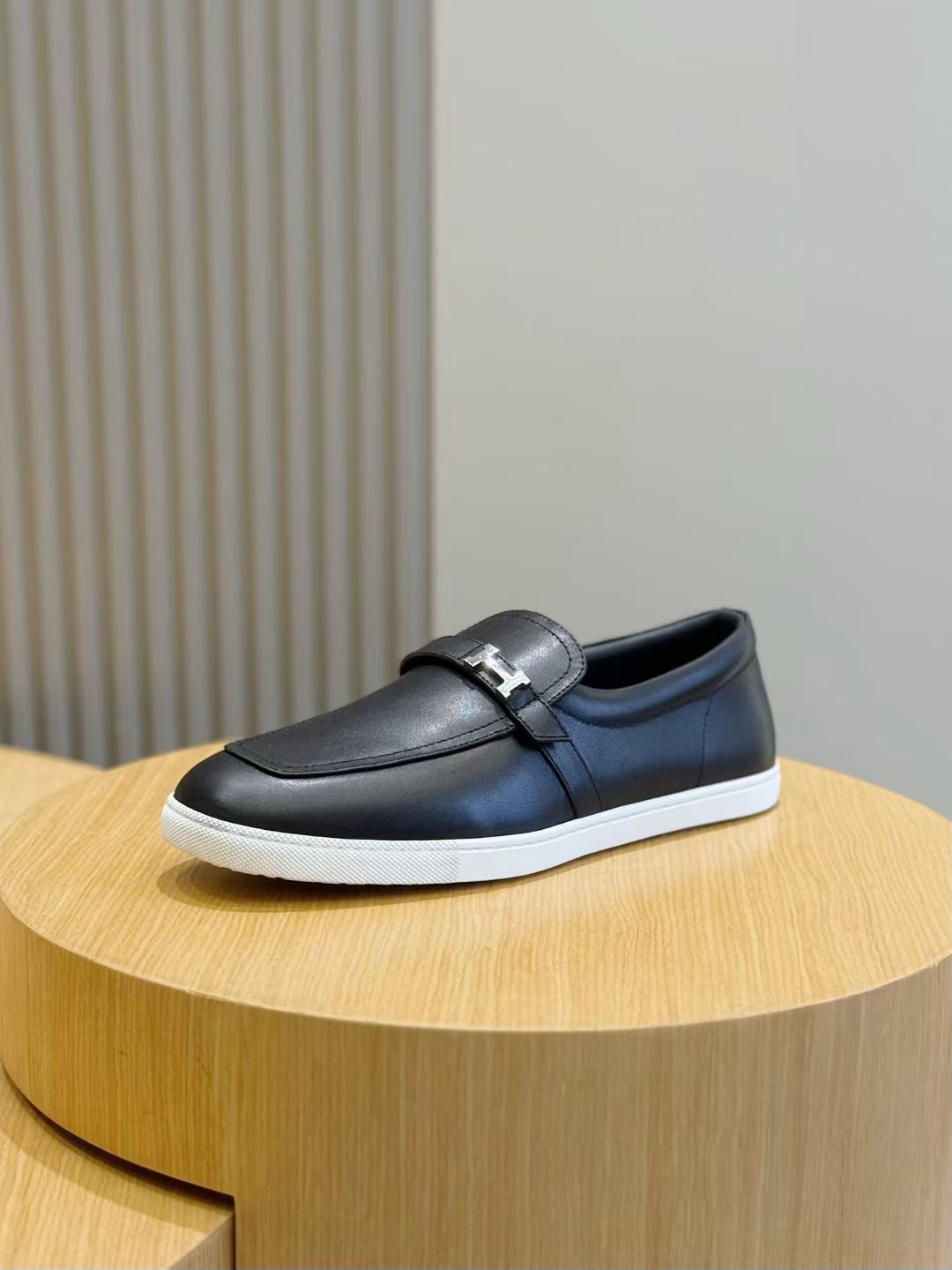 Black Shoes