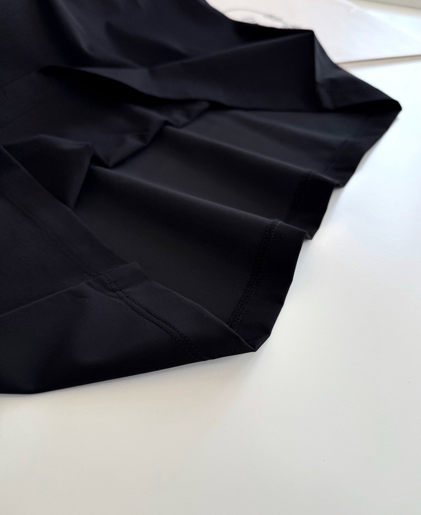White and Black T-Shirt - FashionHype.xyz