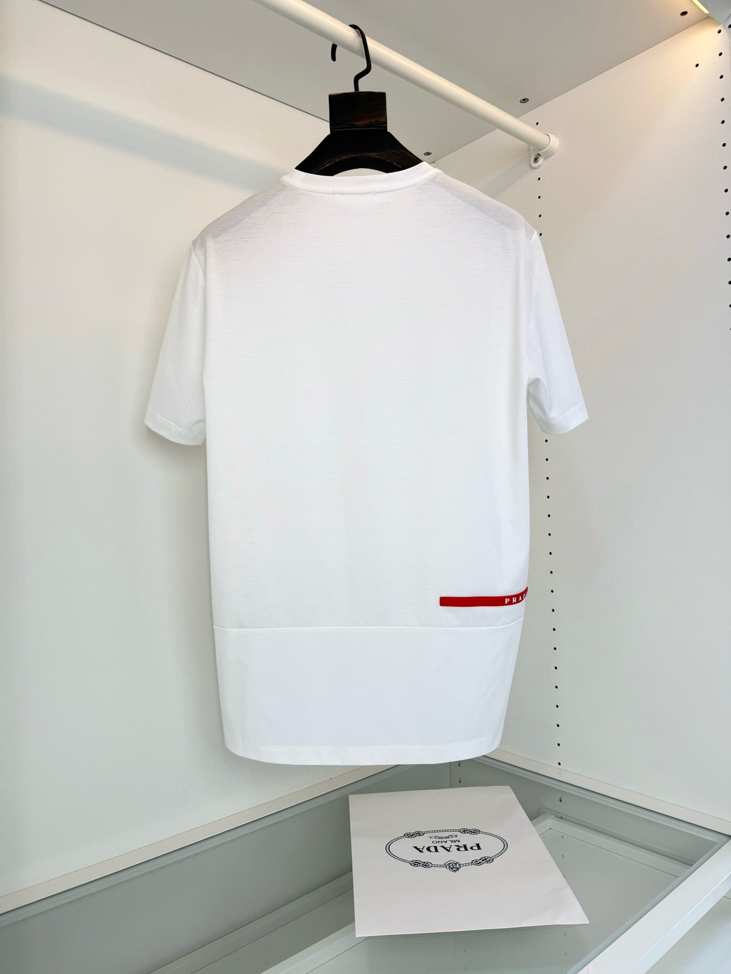 White and Black T-Shirt - FashionHype.xyz