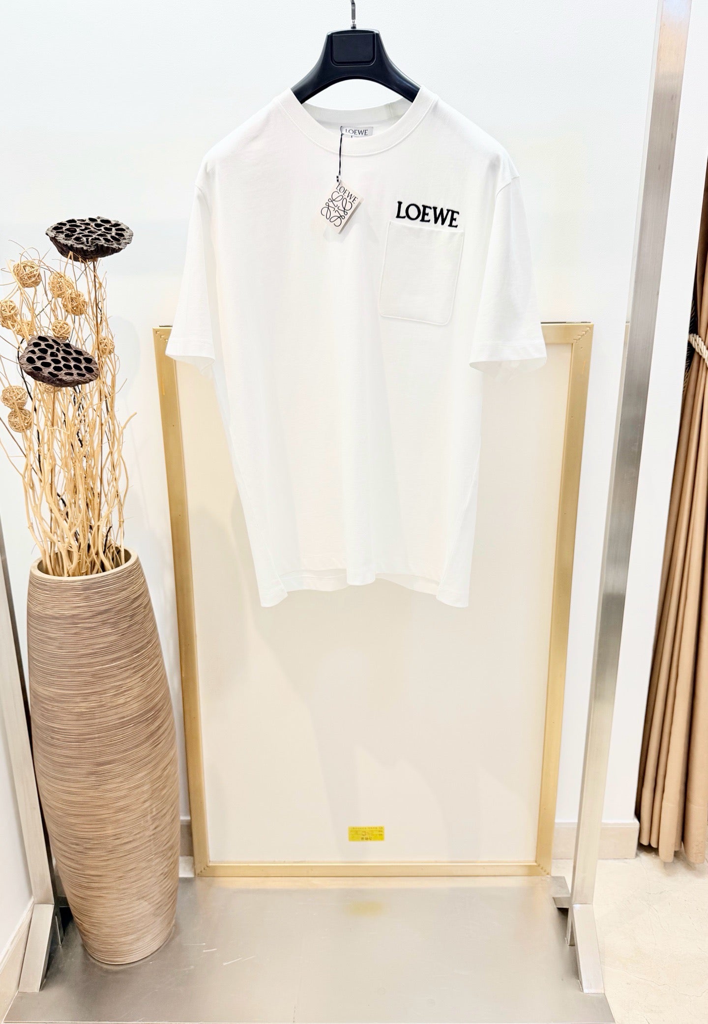 Black and White T-Shirt - FashionHype.xyz