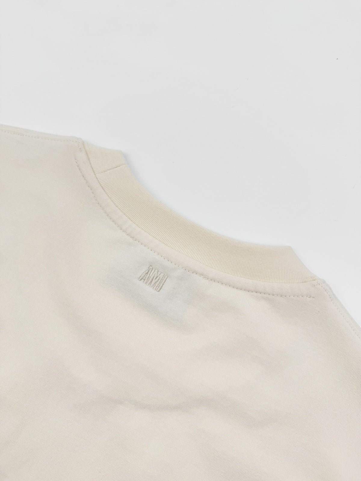 White and Golden T-Shirt - FashionHype.xyz