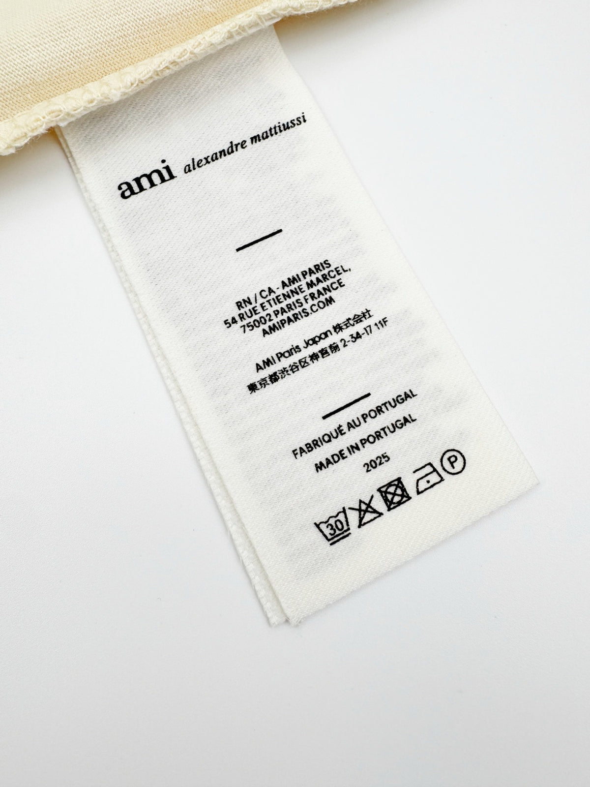 White and Golden T-Shirt - FashionHype.xyz
