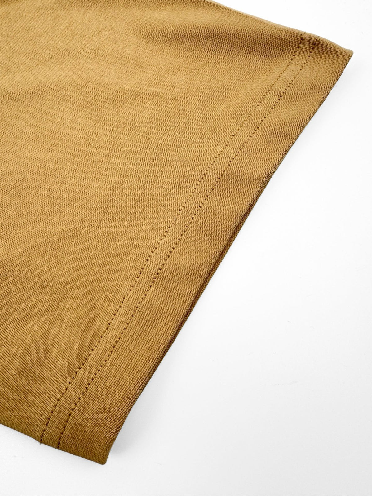 White and Golden T-Shirt - FashionHype.xyz