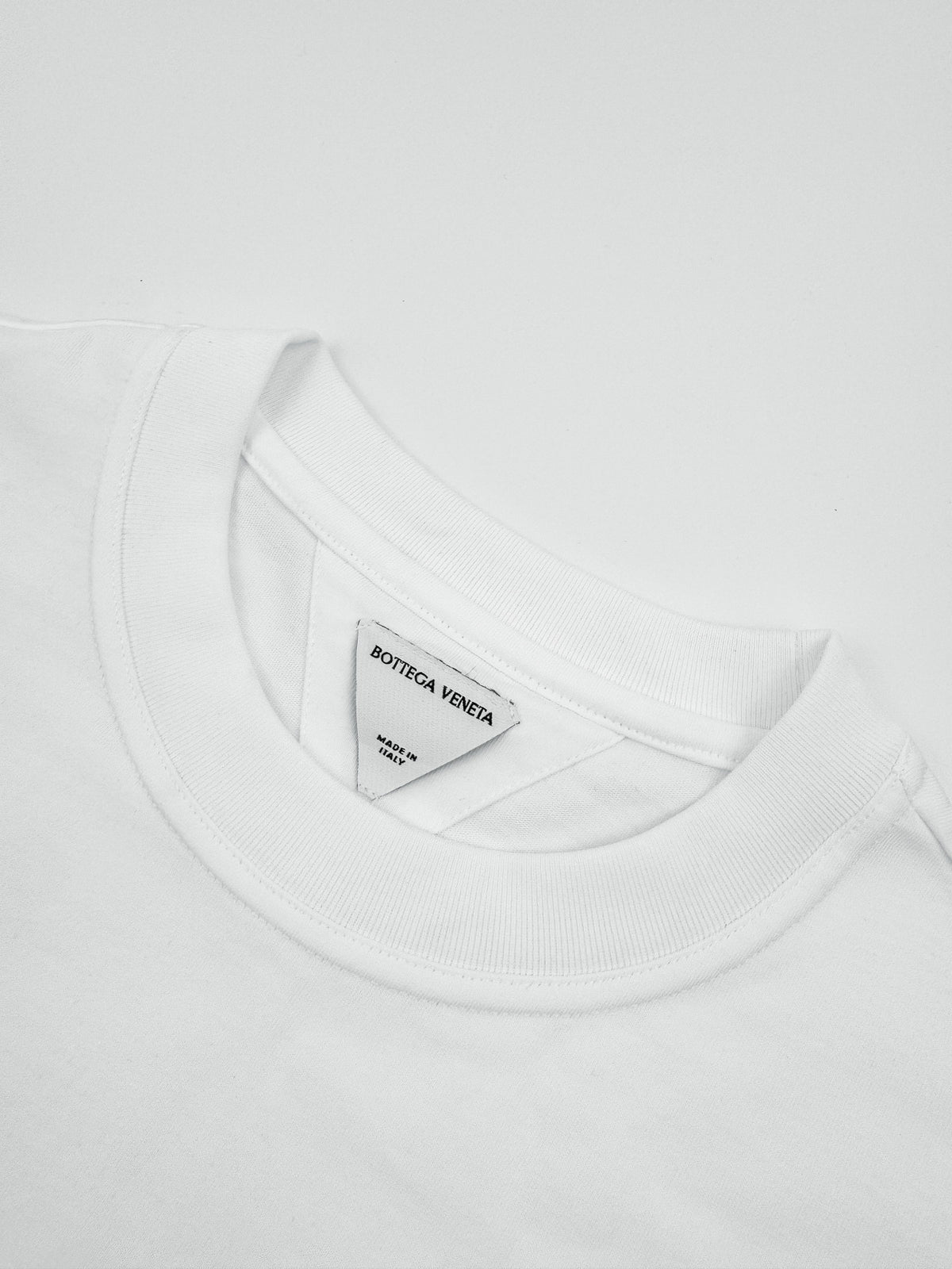 Dark green, Black and White T-Shirt - FashionHype.xyz