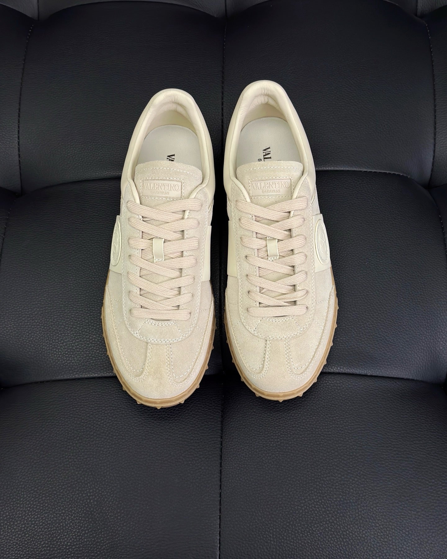 White grey Shoes