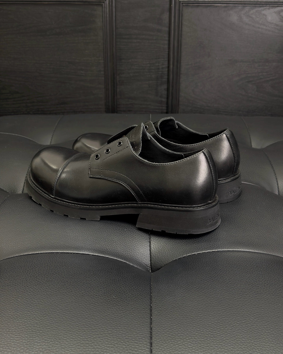 Black Shoes