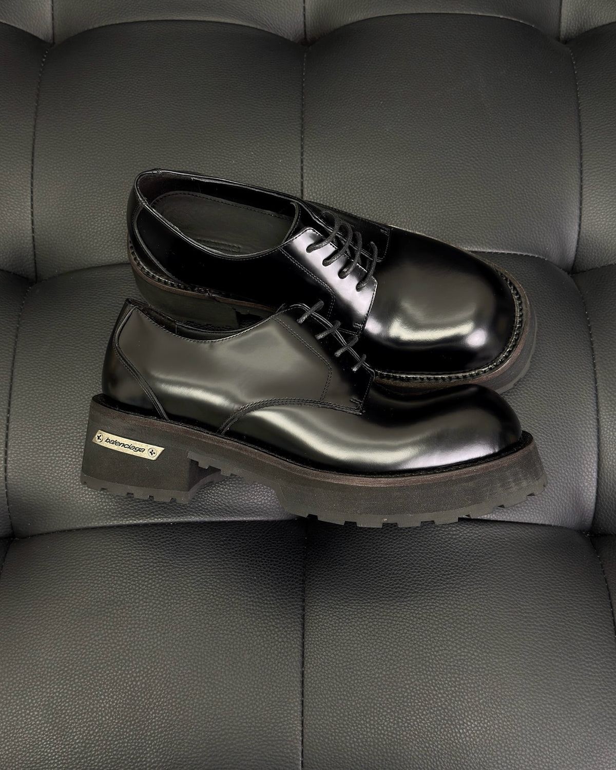 Black Shoes