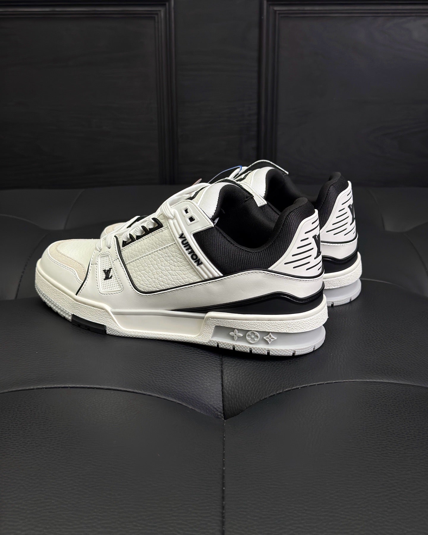 White grey Shoes