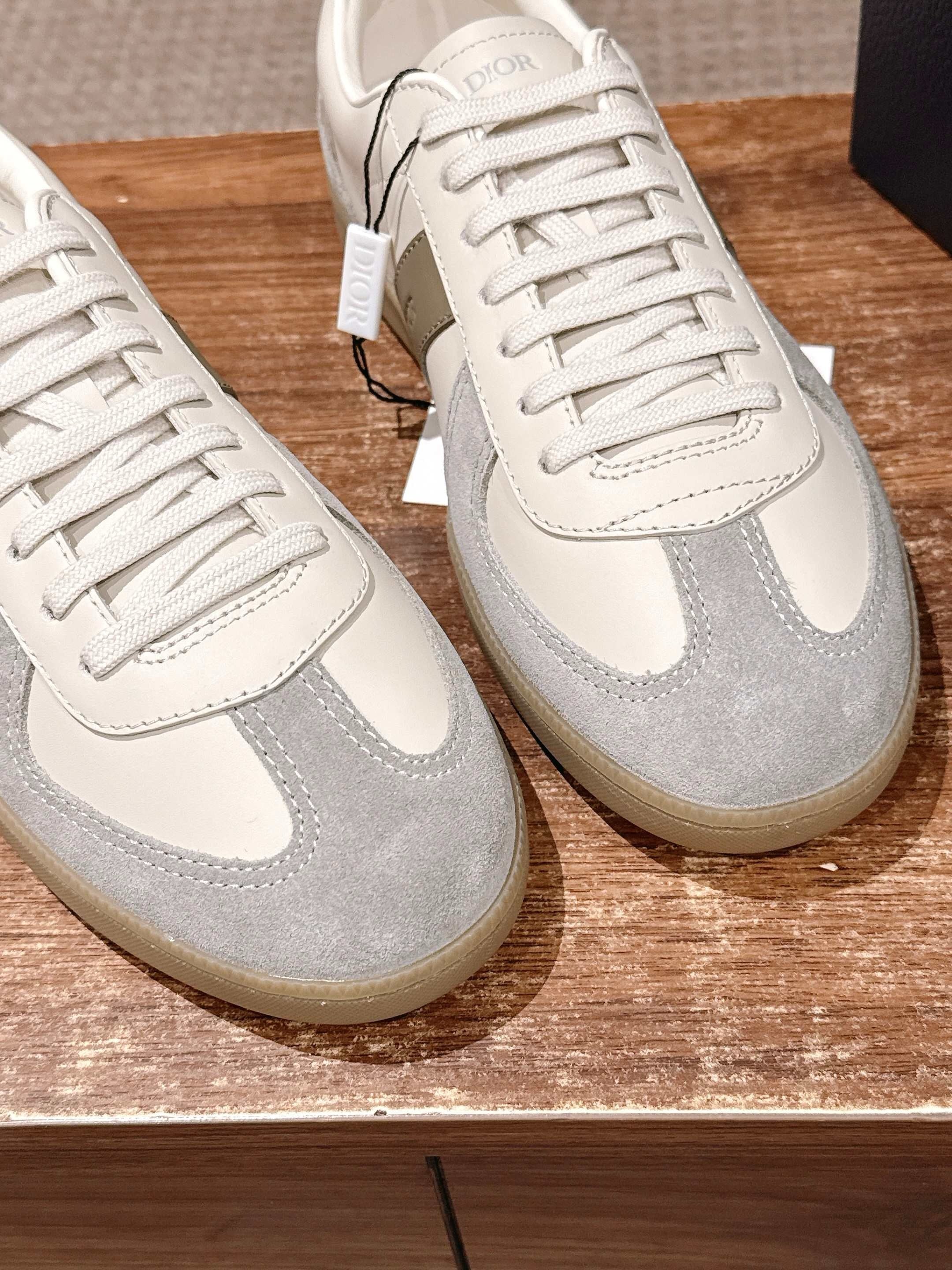 Multi-color Shoes - Size 43