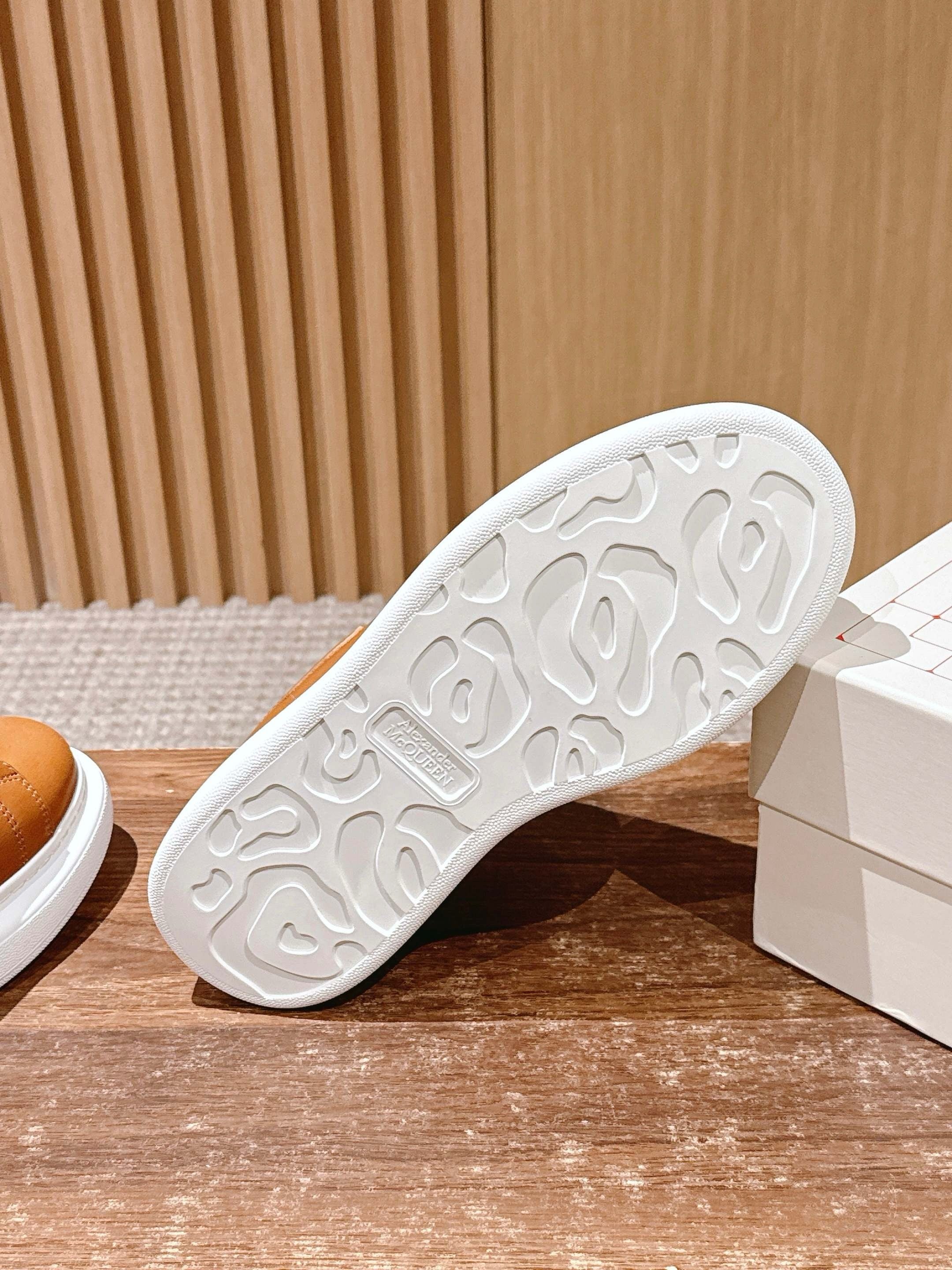 Light brown Shoes - FashionHype.xyz
