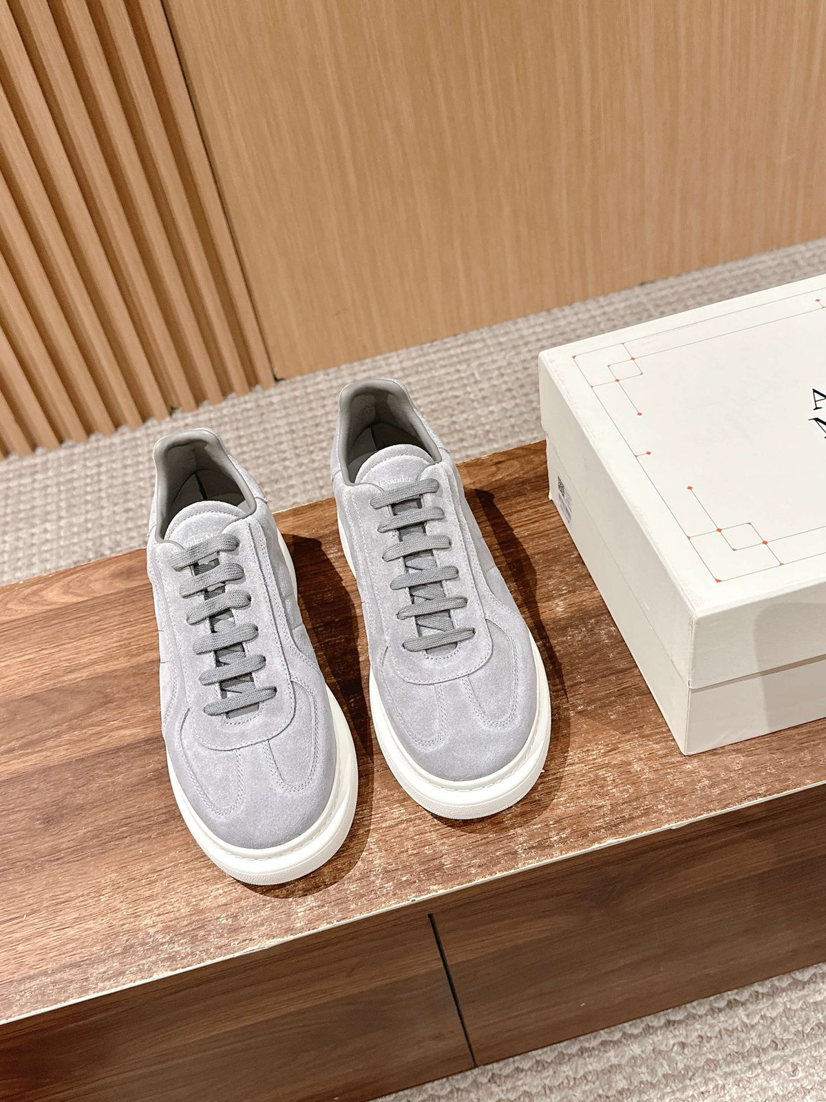 White grey Shoes