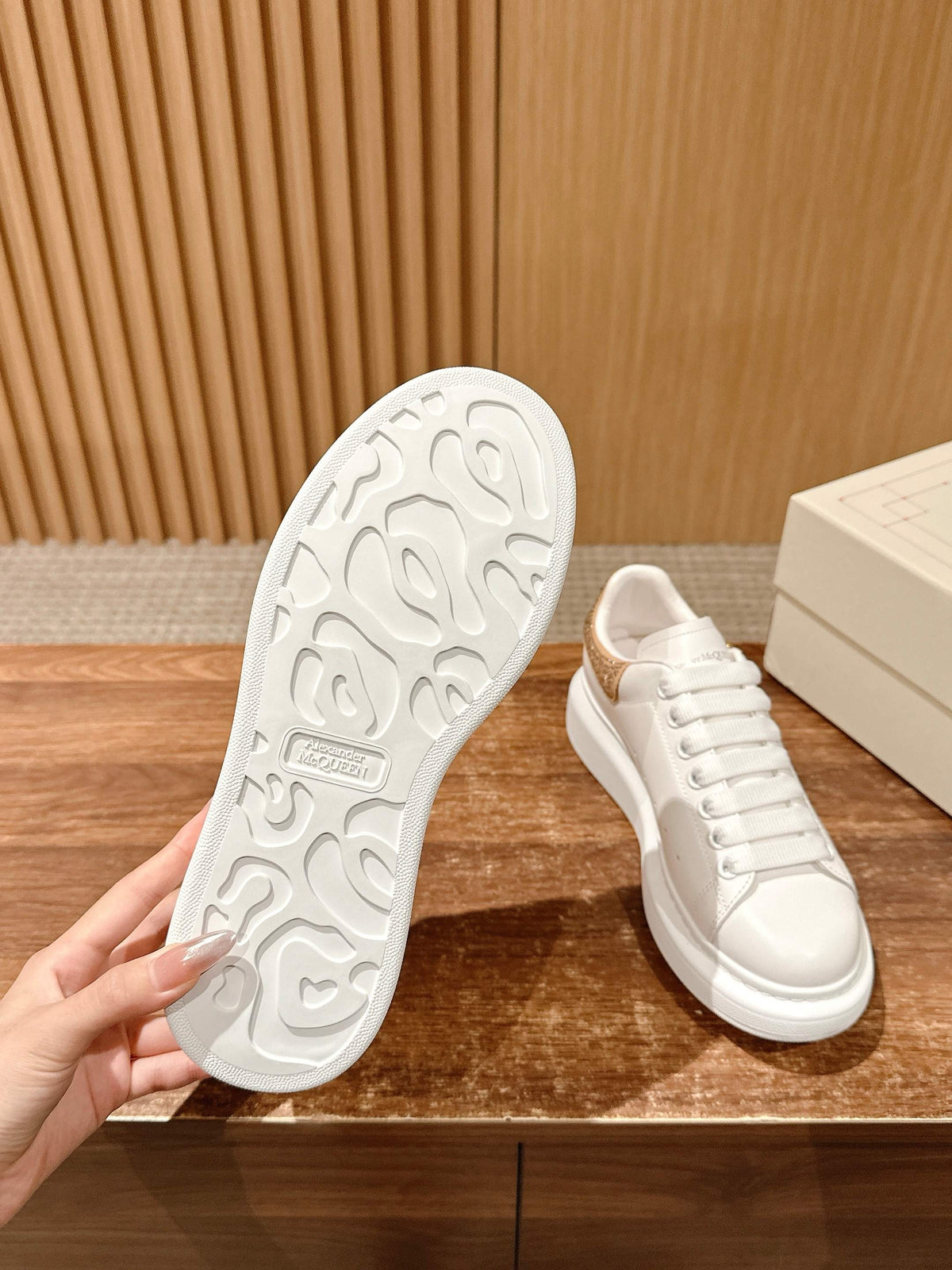 White golden Shoes
