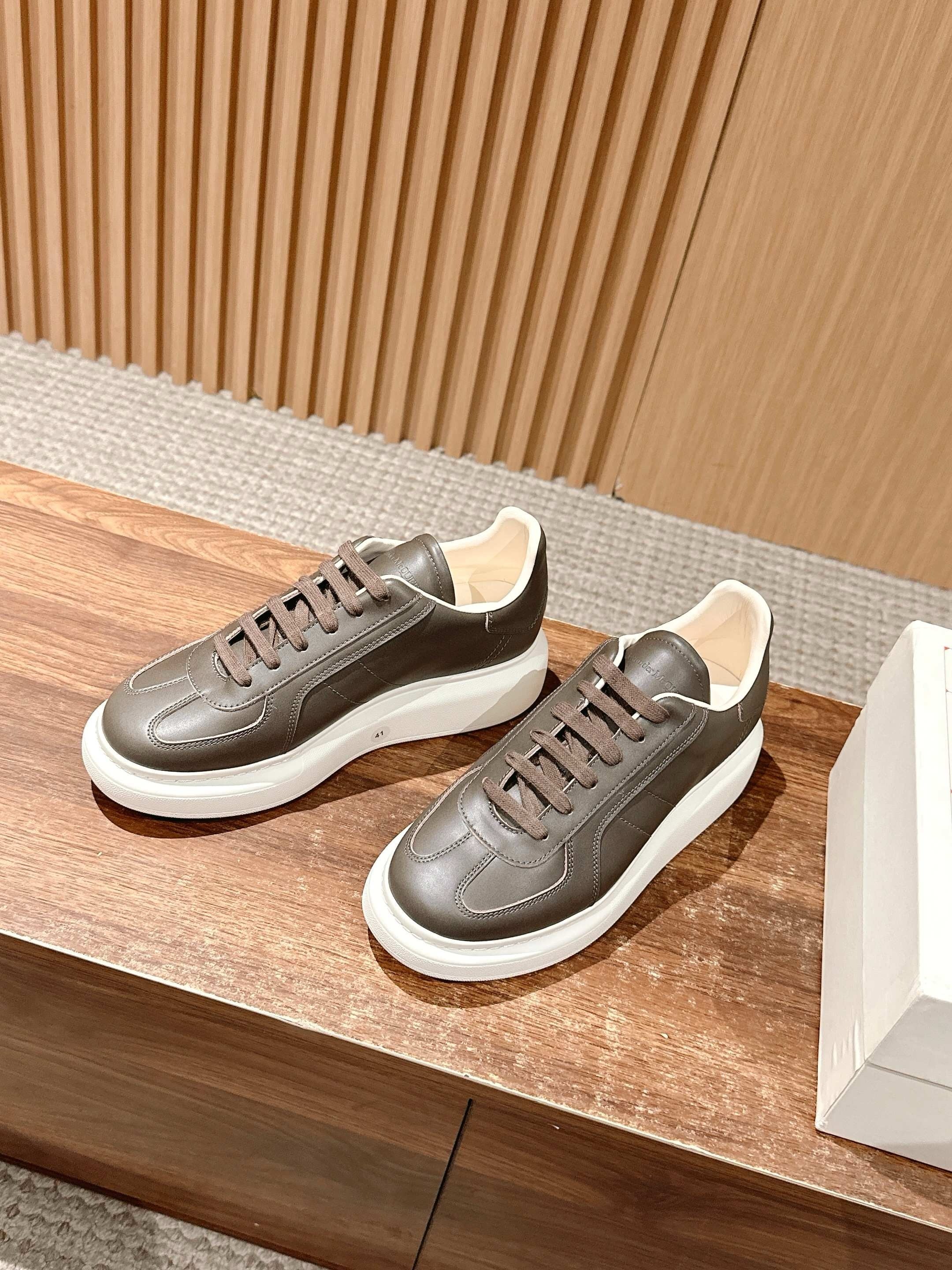 White dark brown Shoes