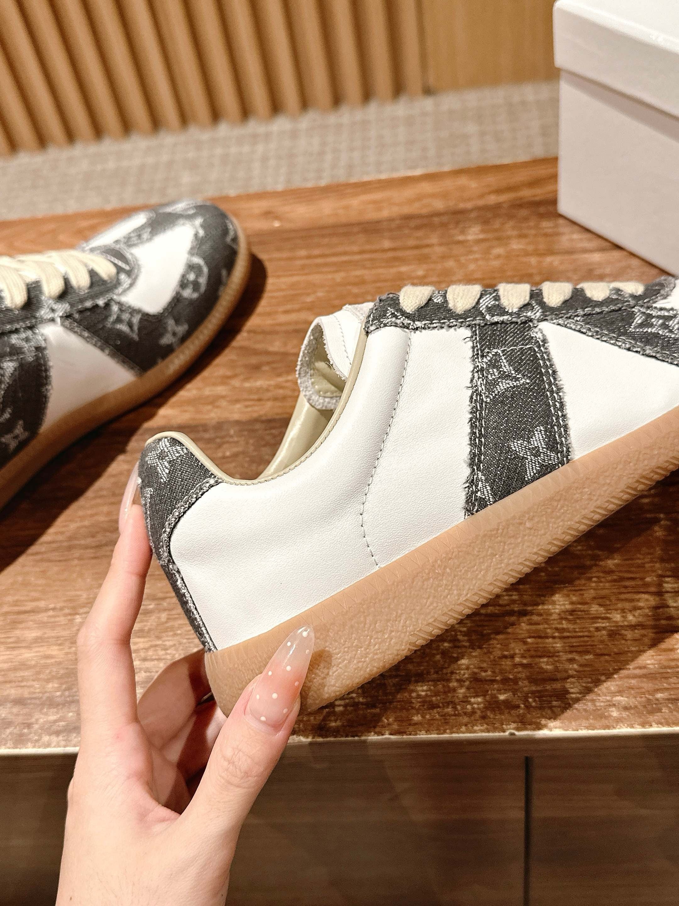 Multi-color Shoes