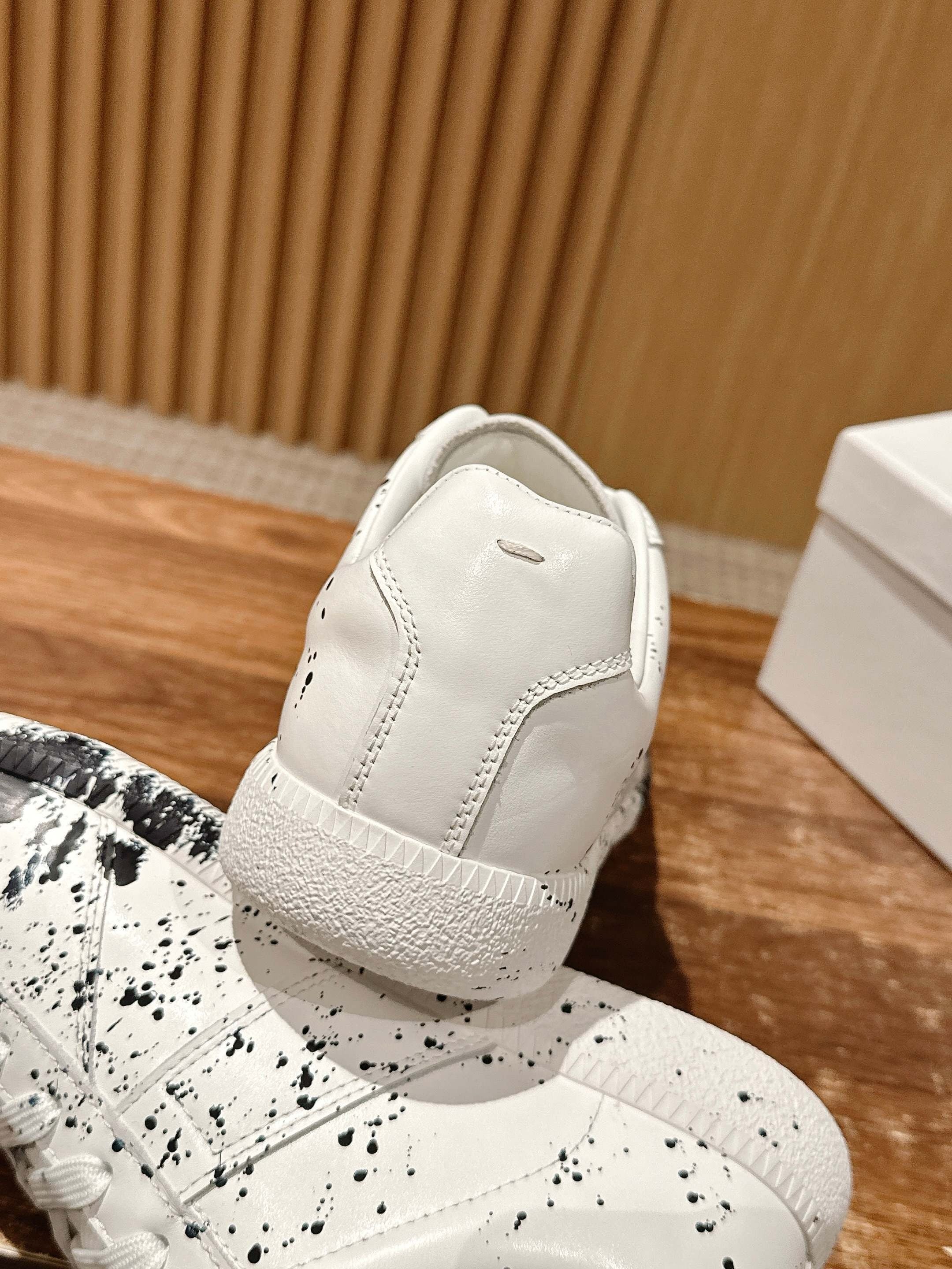 Black white and Paint drop Shoes