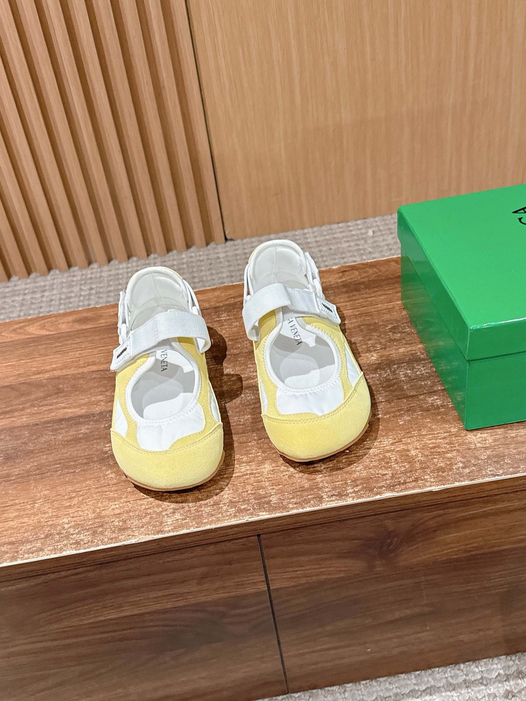 Multi-color Shoes