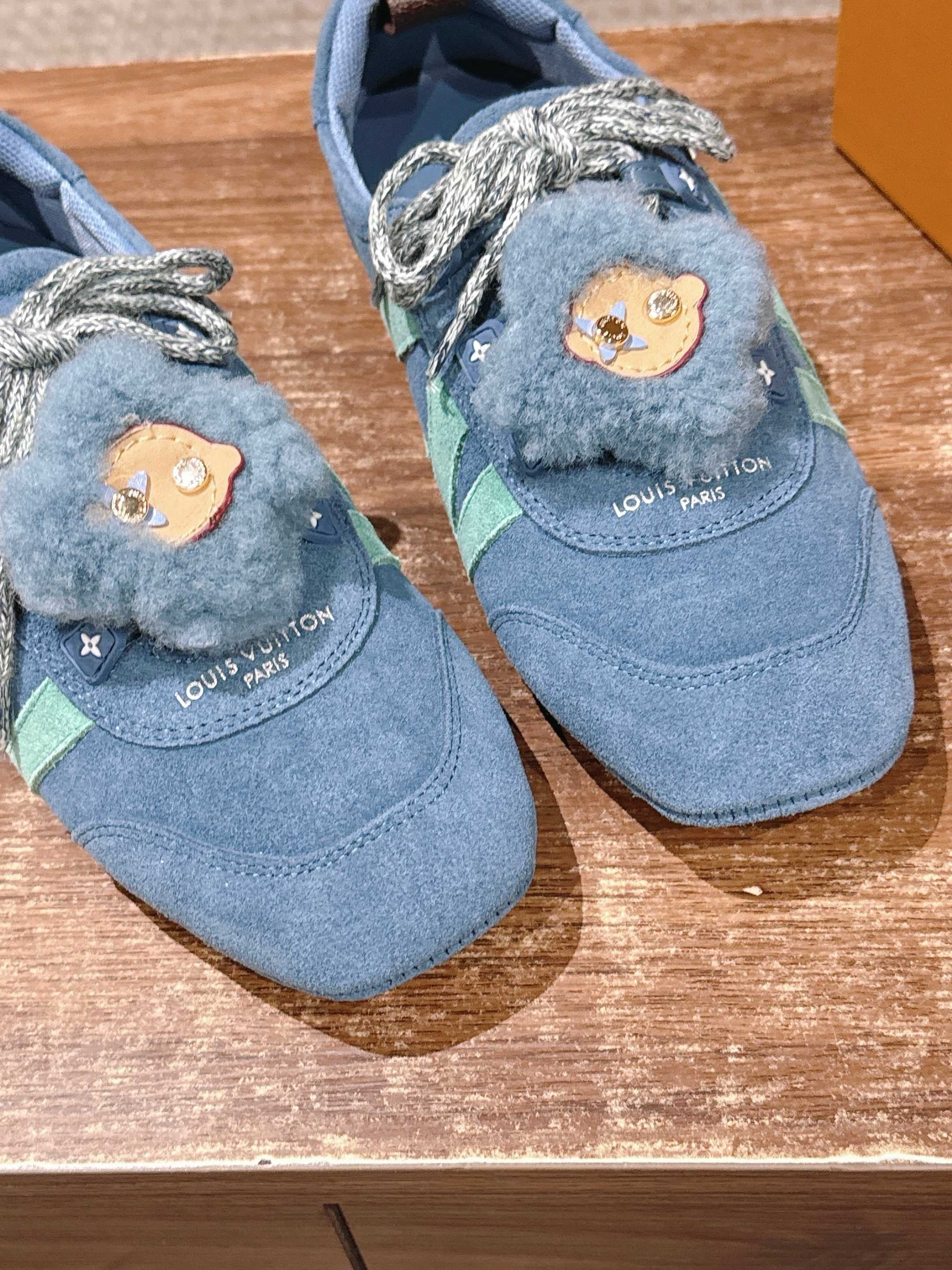 Blue and off-white Shoes