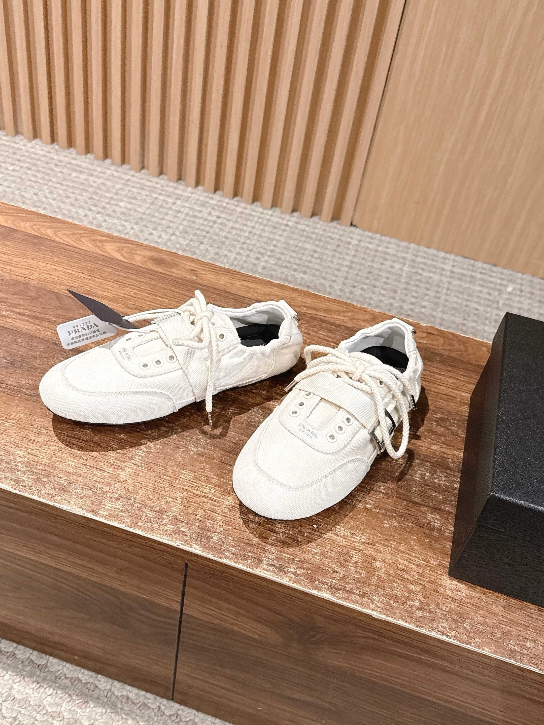 Multi-color Shoes
