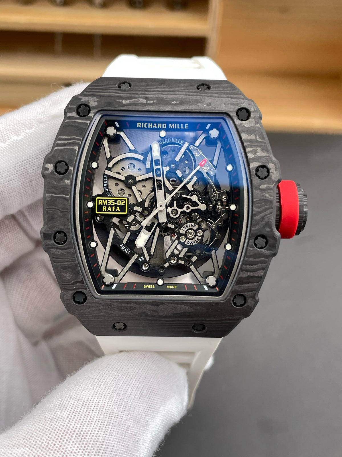 White black Watch - FashionHype.xyz