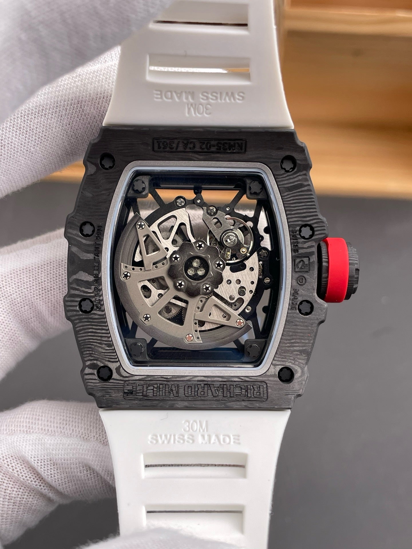 White black Watch - FashionHype.xyz