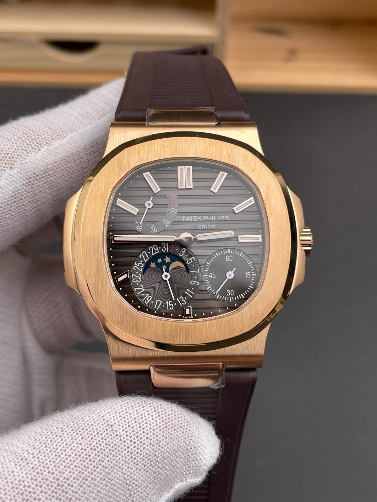Brown gold Watch