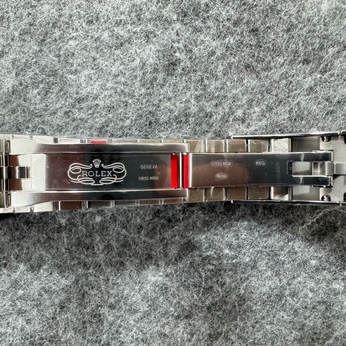Black silver Watch