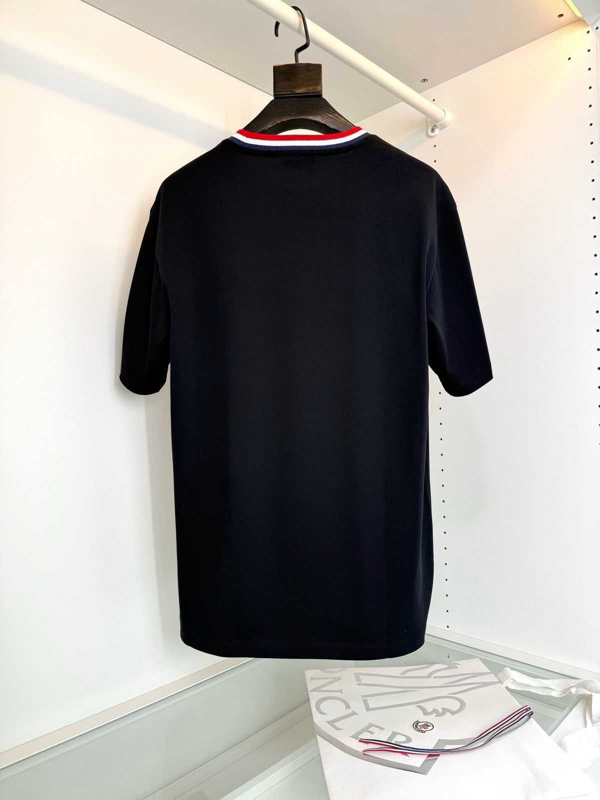 Black and White T-Shirt - FashionHype.xyz