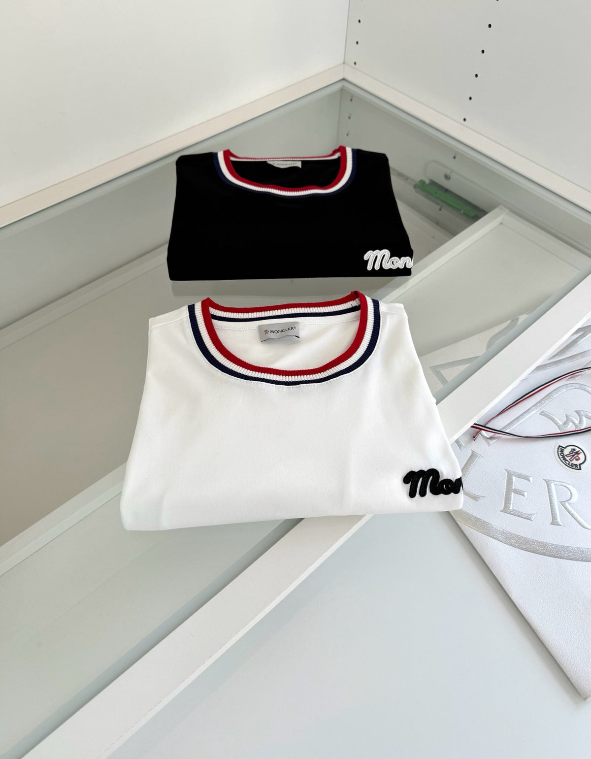 Black and White T-Shirt - FashionHype.xyz