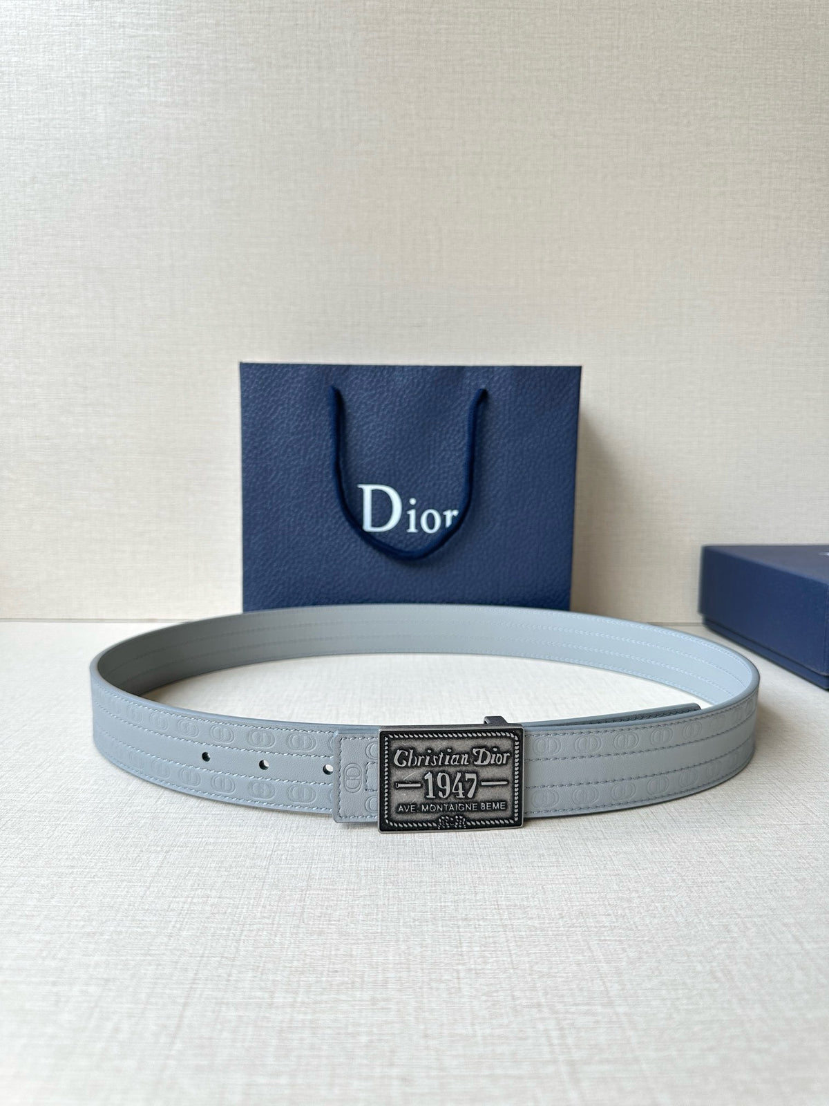 Light grey and Black Belt