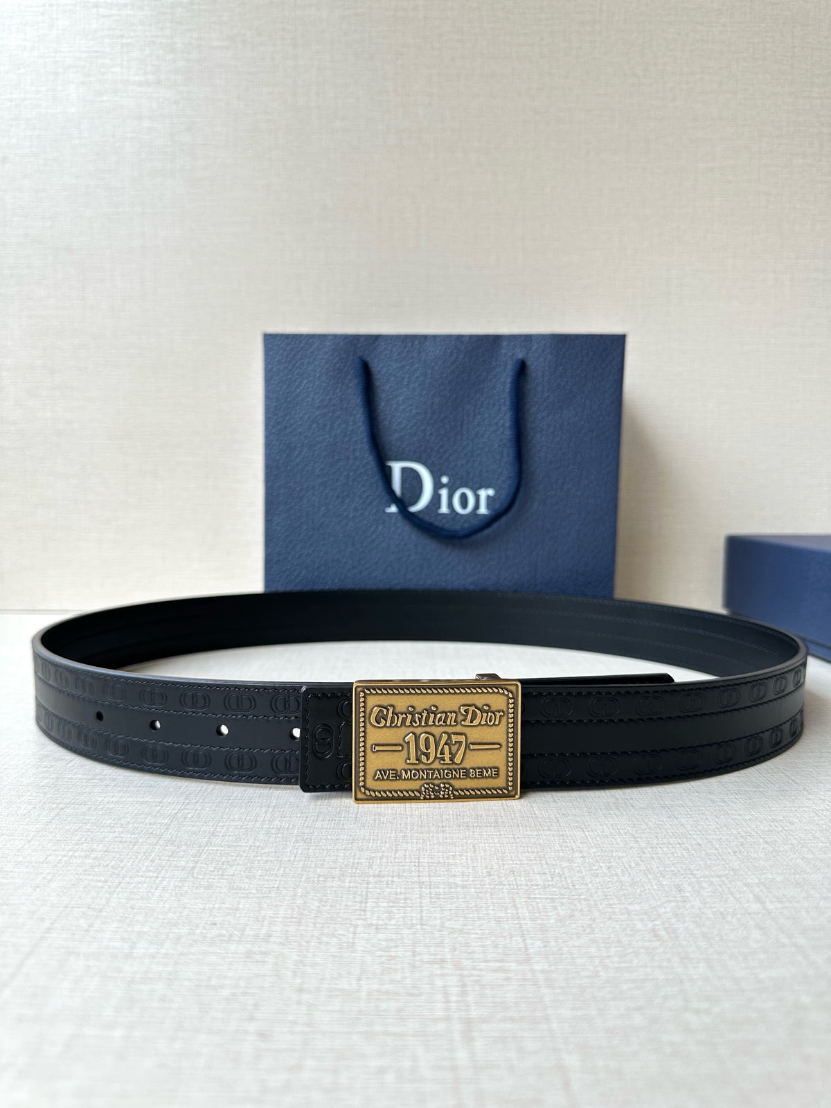 Light grey and Black Belt
