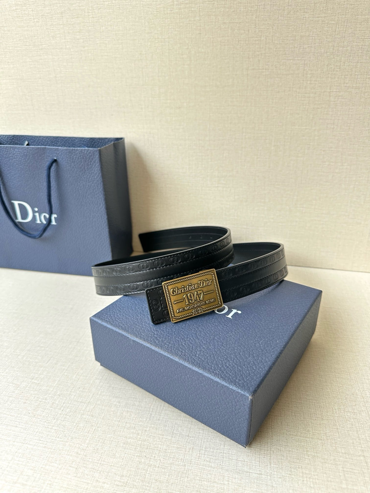 Light grey and Black Belt