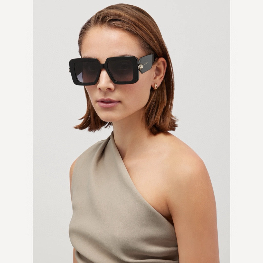 Mehrfarbige Sonnenbrille
