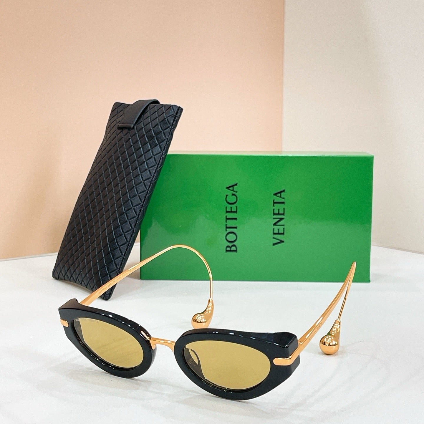 Multi-color Sunglass