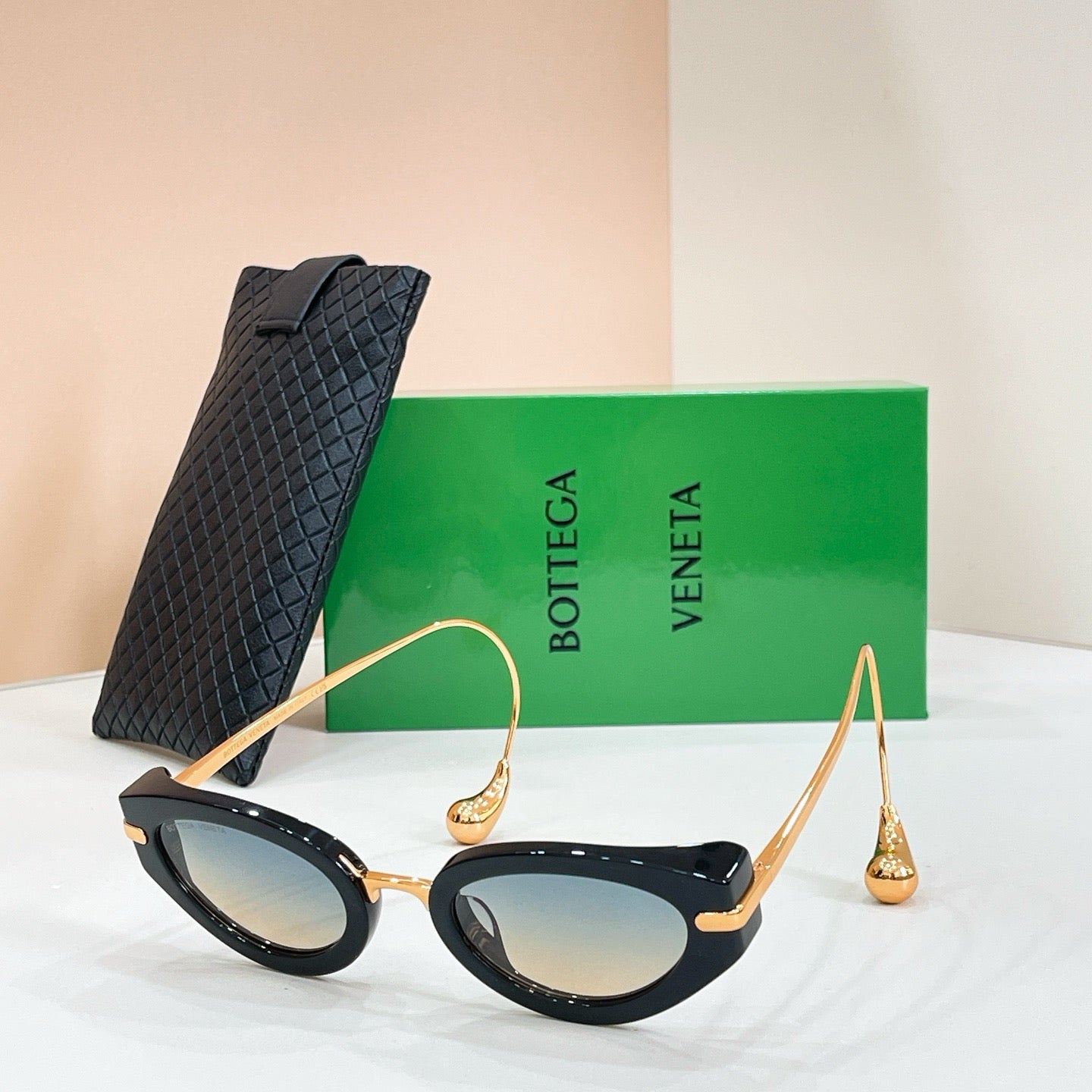 Multi-color Sunglass