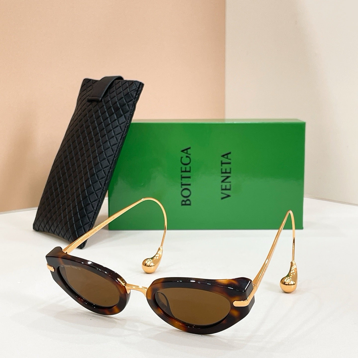 Multi-color Sunglass