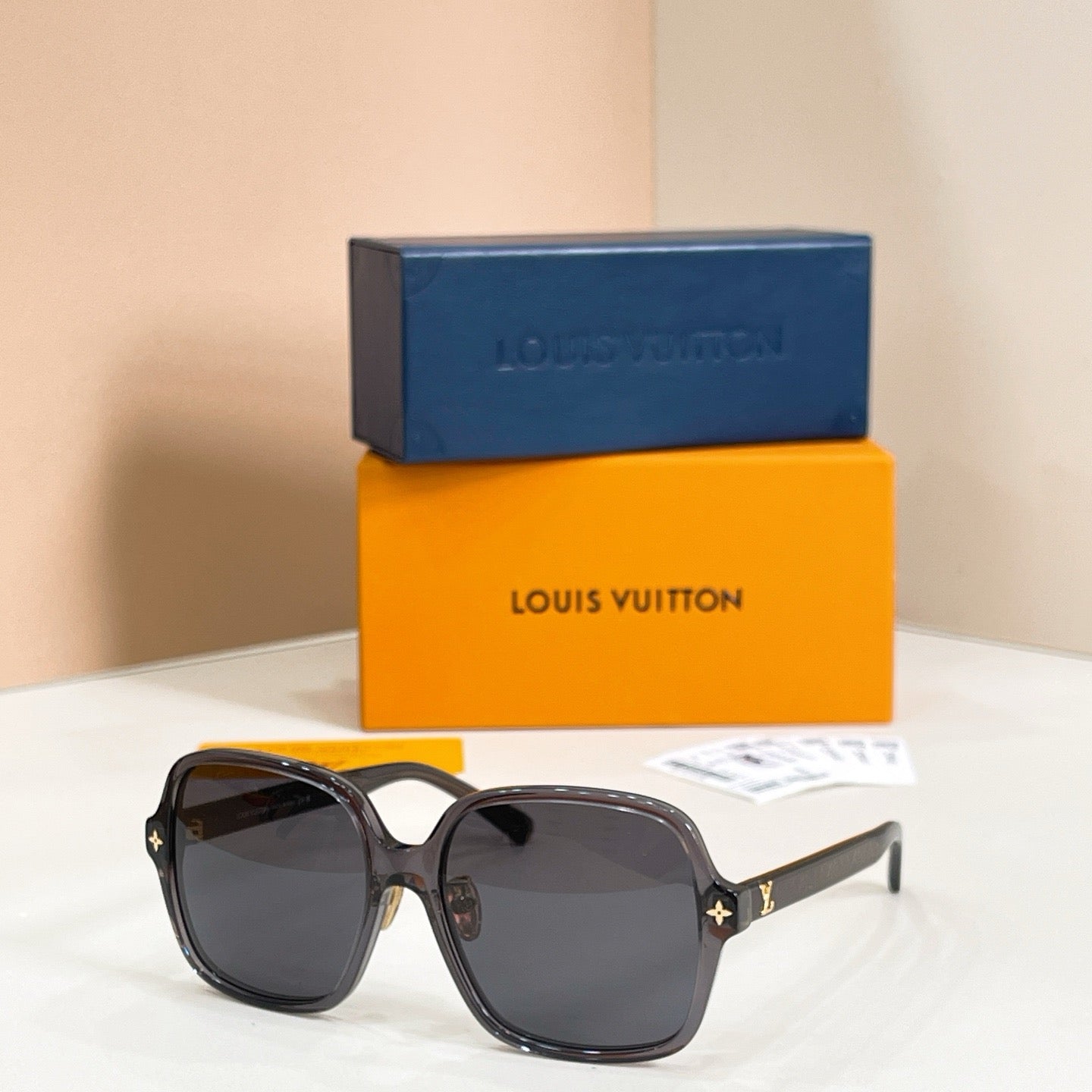Multi-color Sunglass