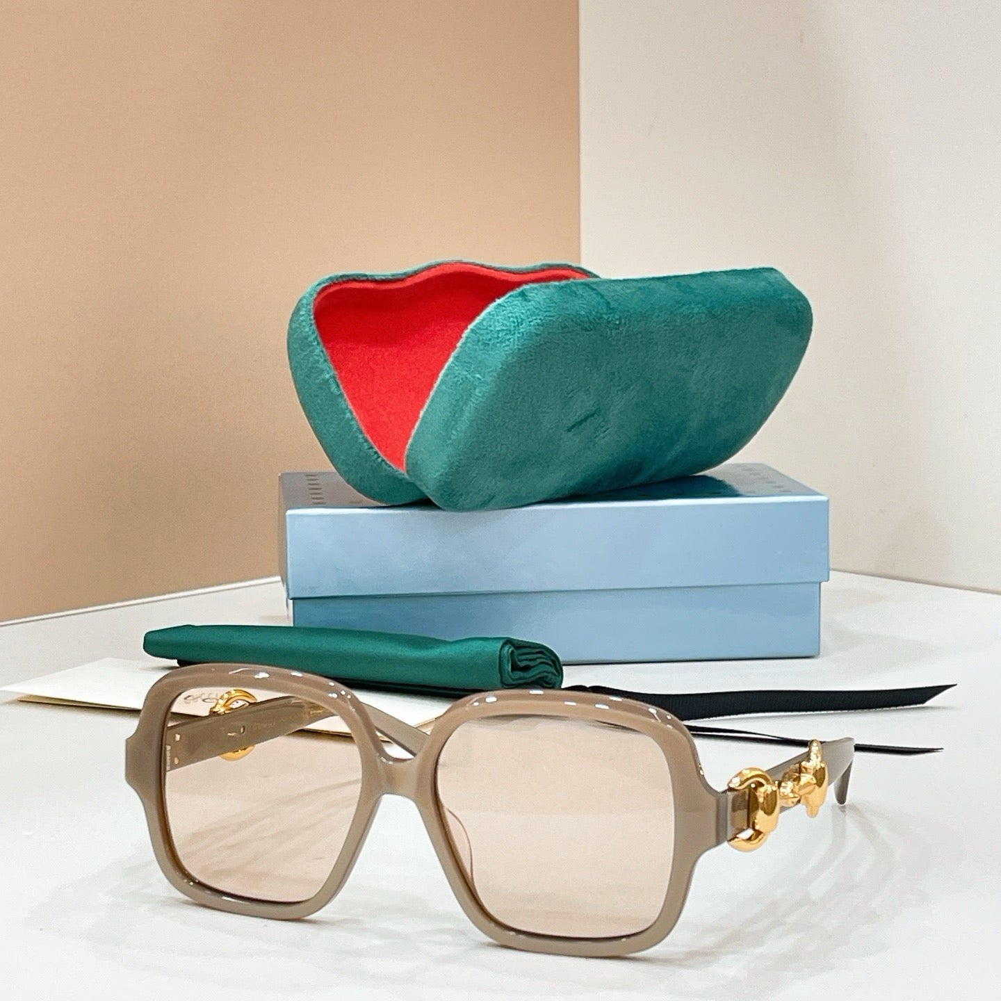 Multi-color Sunglass