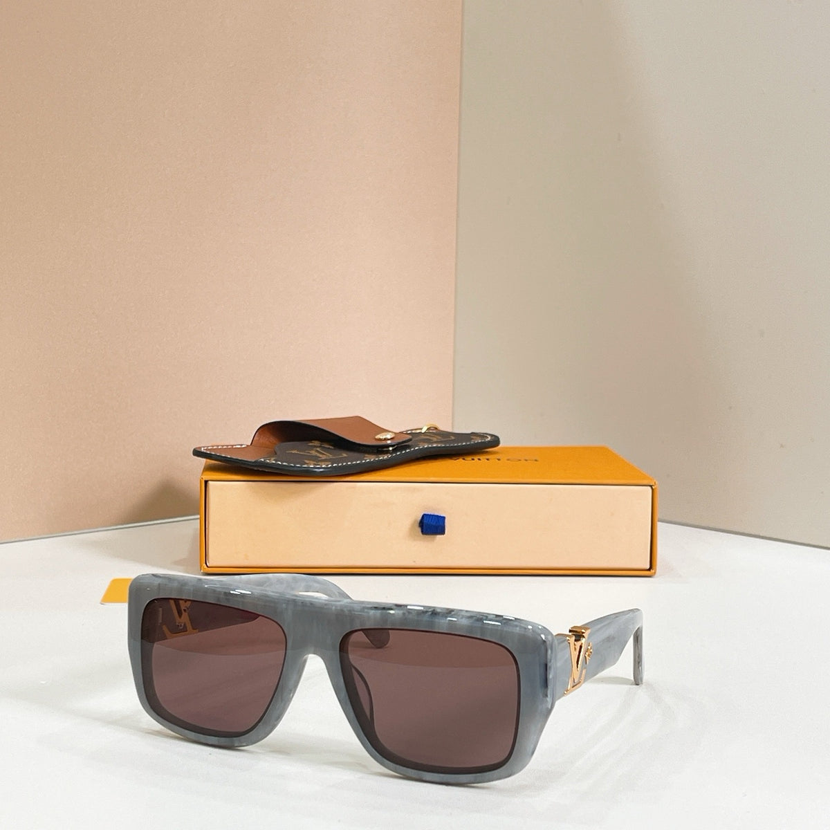 Multi-color Sunglass