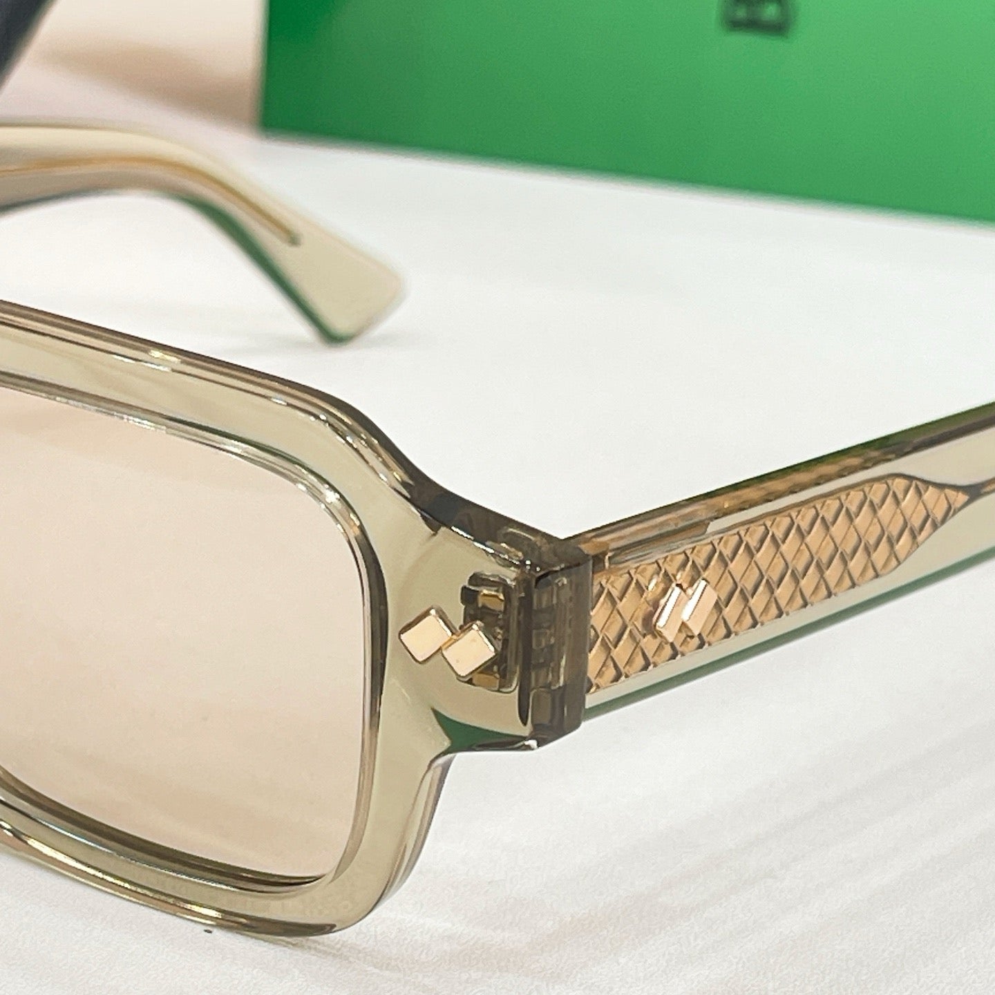 Multi-color Sunglass