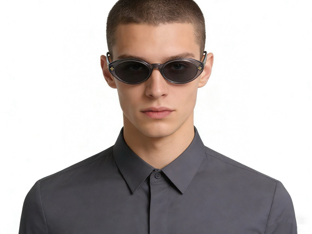 Mehrfarbige Sonnenbrille