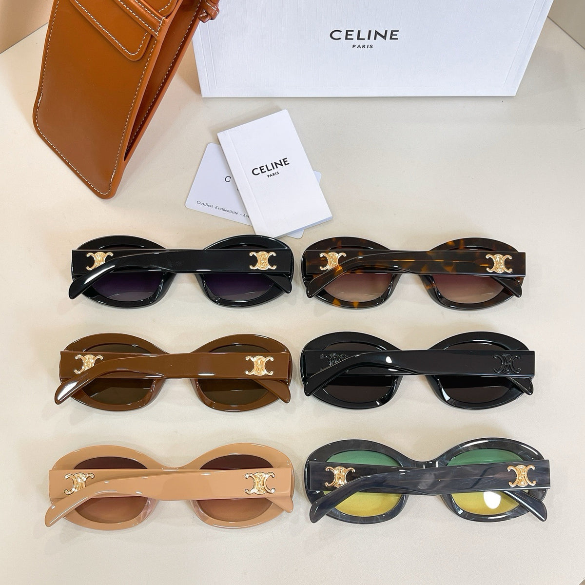 Mehrfarbige Sonnenbrille