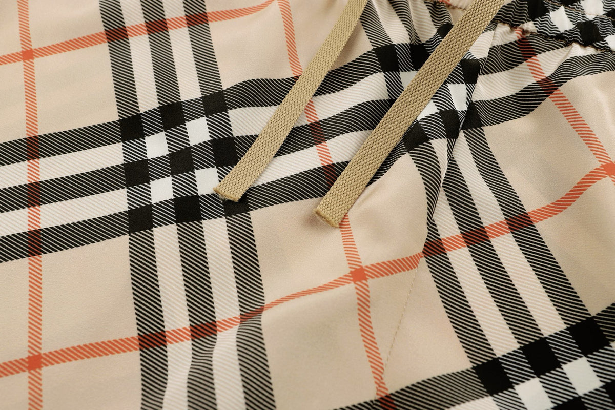 Multi-color short