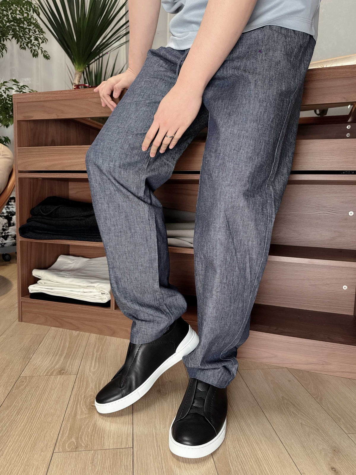 Grey Pant - FashionHype.xyz