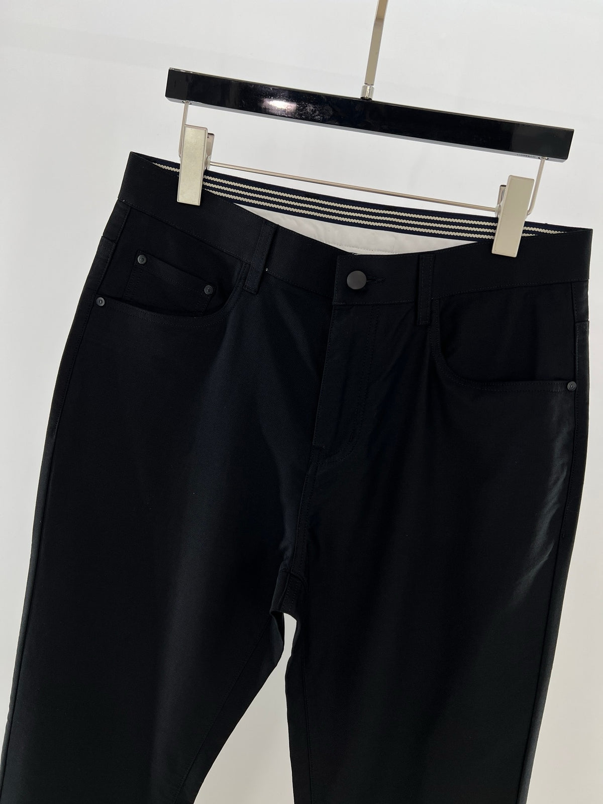 Black Pant - FashionHype.xyz