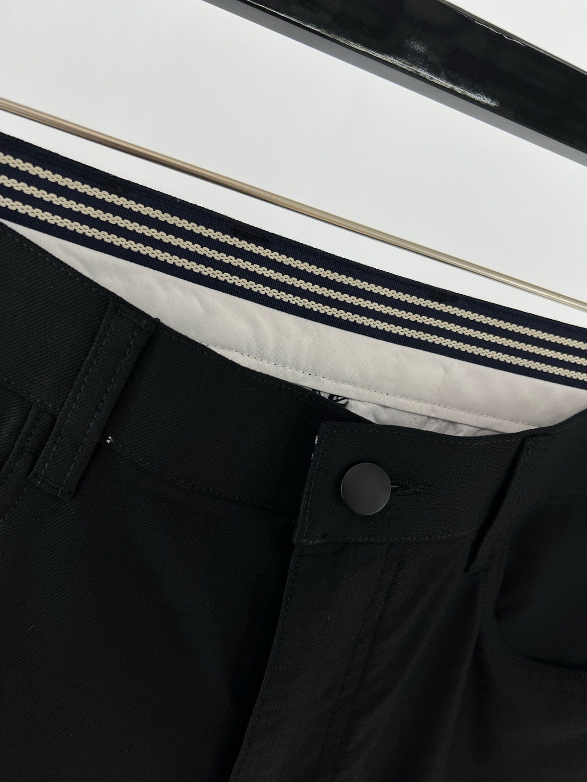 Black Pant - FashionHype.xyz