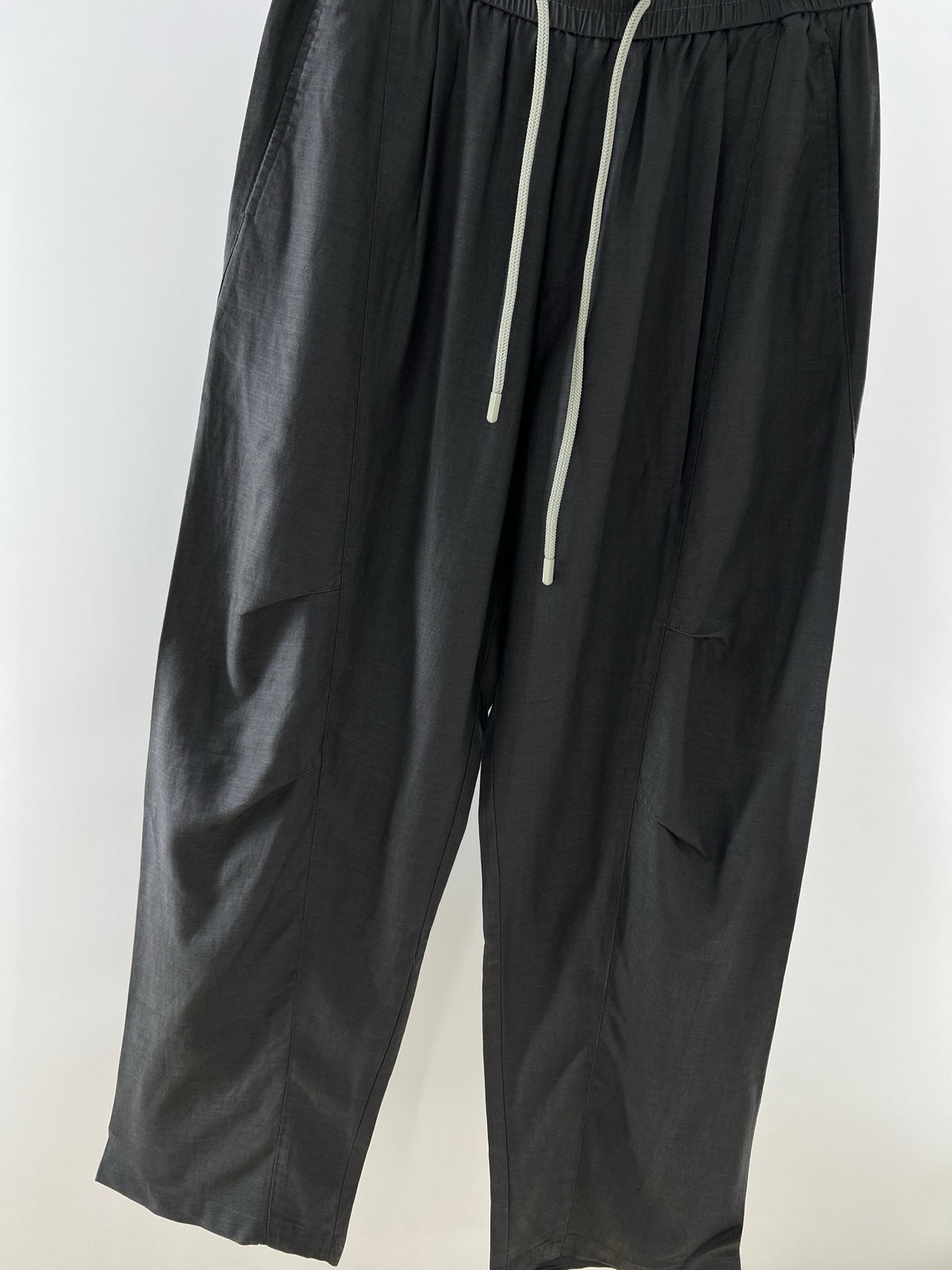 Black Pant - FashionHype.xyz