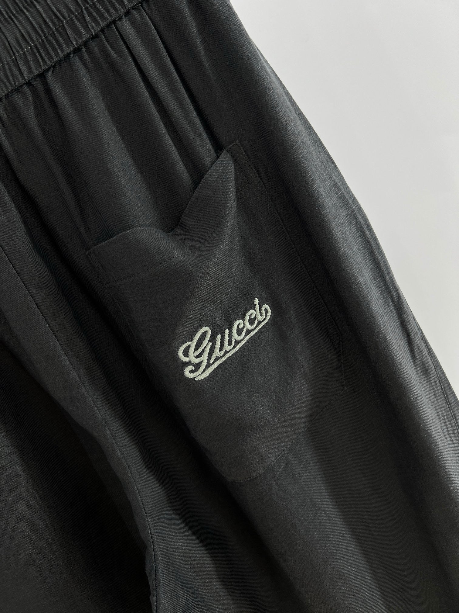 Black Pant - FashionHype.xyz