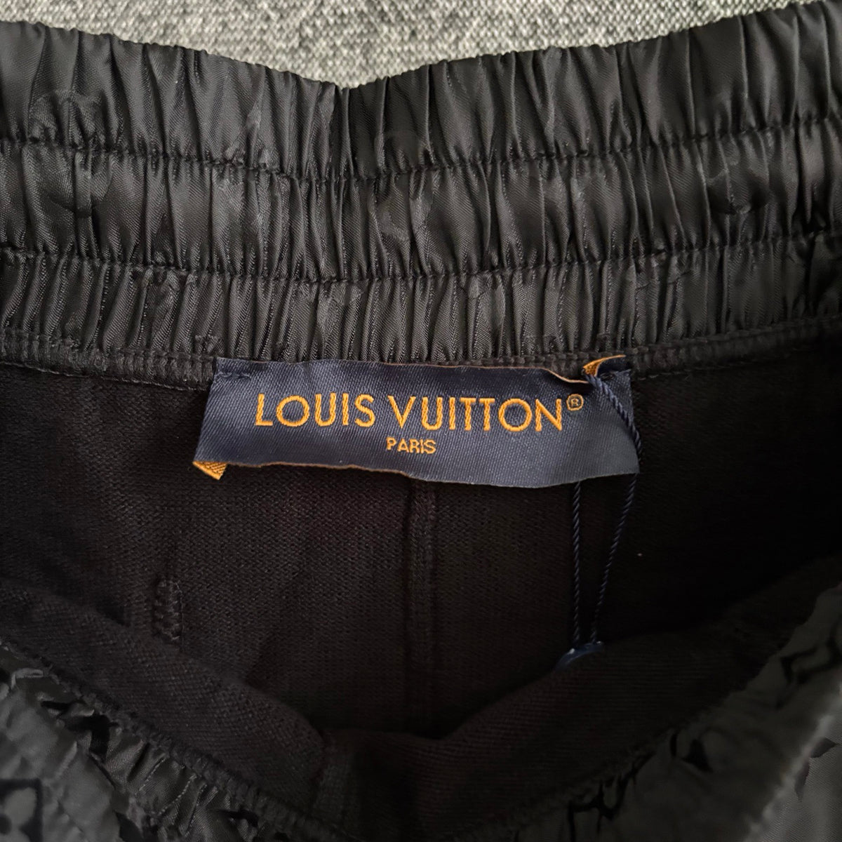 Black Short