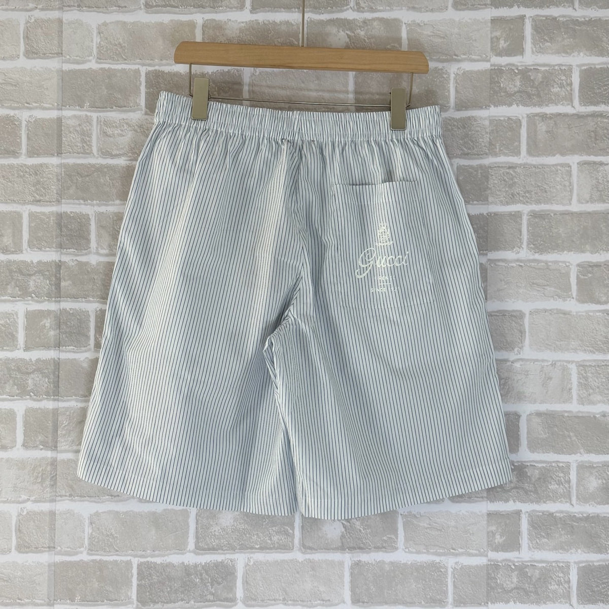 Multi-color Short