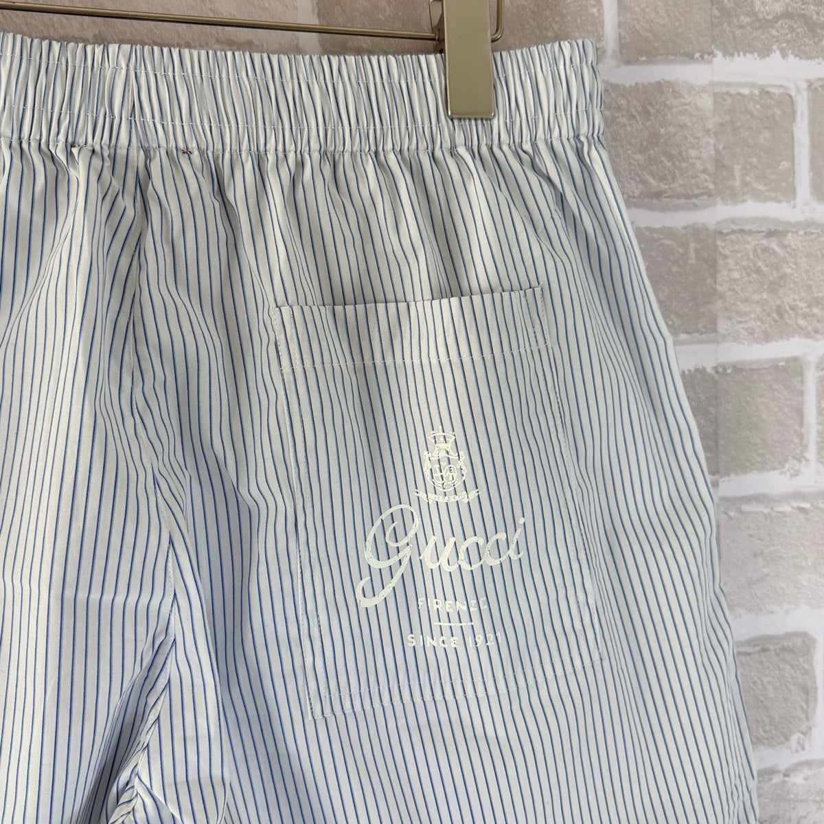 Multi-color Short